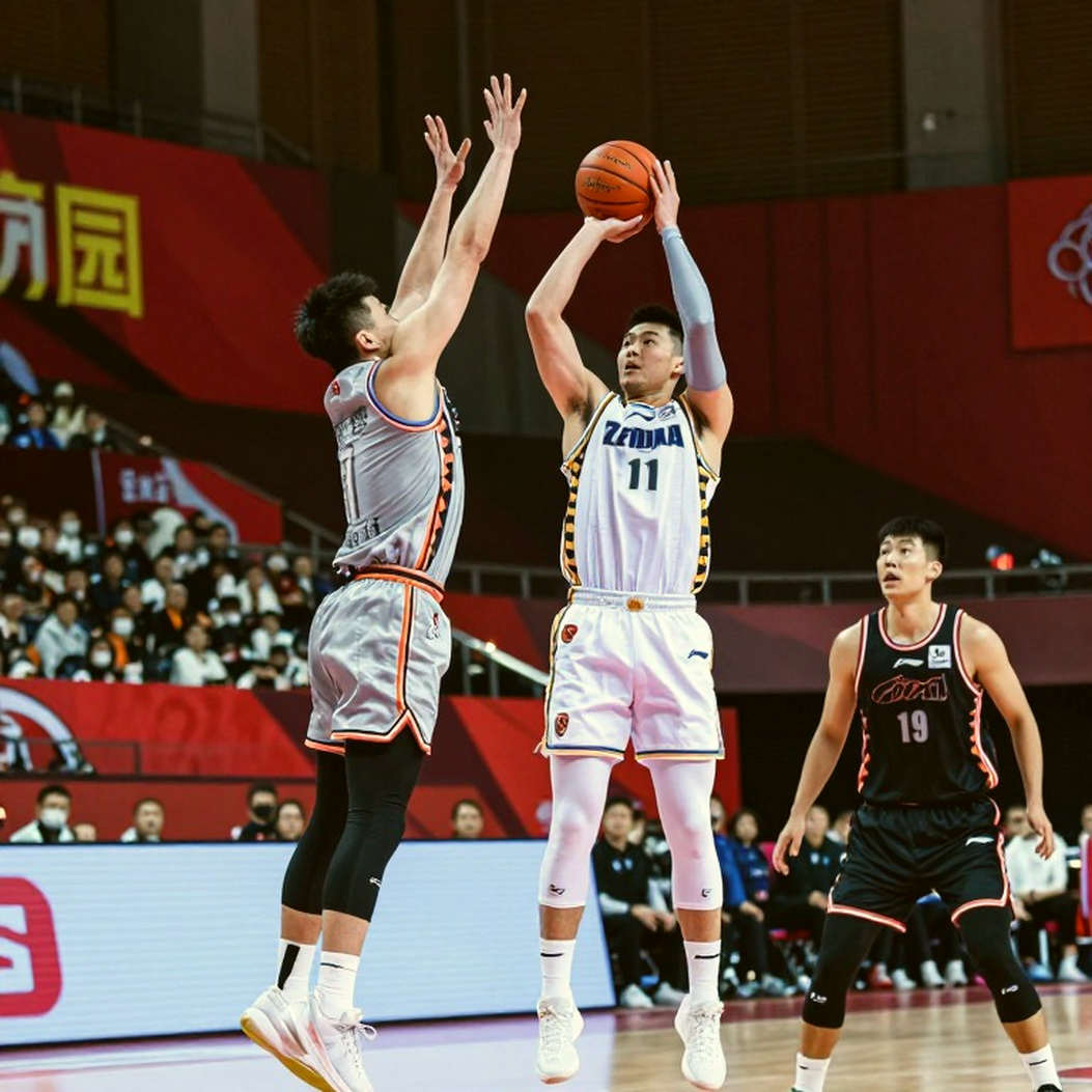 EuroLeague khóa thỏa thuận trọng tài đến 2029: Chân kiềng thứ ba của nền quản trị bóng rổ châu Âu EuroLeague khóa thỏa thuận trọng tài đến 2029: Chân kiềng thứ ba của nền quản trị bóng rổ châu Âu