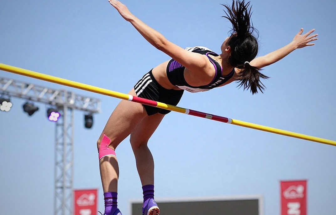 32:32.40 ở Karachi: tấm HCV đi bộ của Mahnoor Fatima và cấu trúc đứng sau nó 32:32.40 ở Karachi: tấm HCV đi bộ của Mahnoor Fatima và cấu trúc đứng sau nó