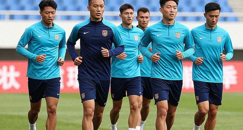 Beşiktaş và canh bạc 17 triệu euro cho Nicolas Raskin: Khi hồ sơ cầu thủ không khớp với nhu cầu thật