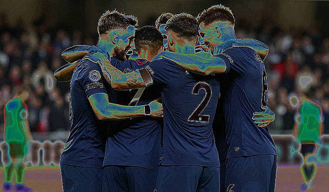 Phút 28 không có thẻ đỏ: Trabzonspor mất 62 phút hơn người, và một hồ sơ trọng tài bị mở