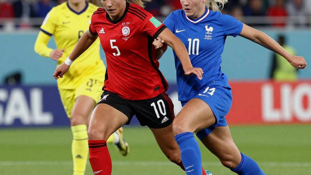 Indonesia vs Bangladesh: Khoảng cách giá trị 3,4 lần và câu chuyện 'đất với trời' cần được đọc lại Indonesia vs Bangladesh: Khoảng cách giá trị 3,4 lần và câu chuyện 'đất với trời' cần được đọc lại