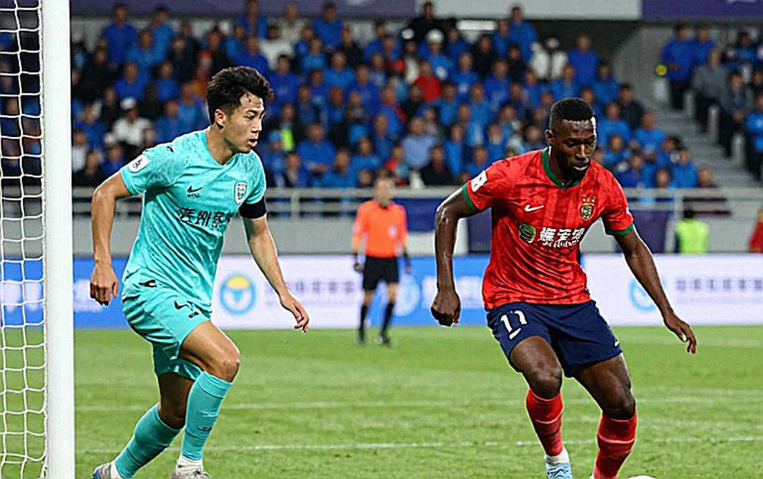V.League giữa mùa chuyển nhượng: Dòng tiền, niềm tin và những khoảng trũng chờ mùa xuân V.League giữa mùa chuyển nhượng: Dòng tiền, niềm tin và những khoảng trũng chờ mùa xuân