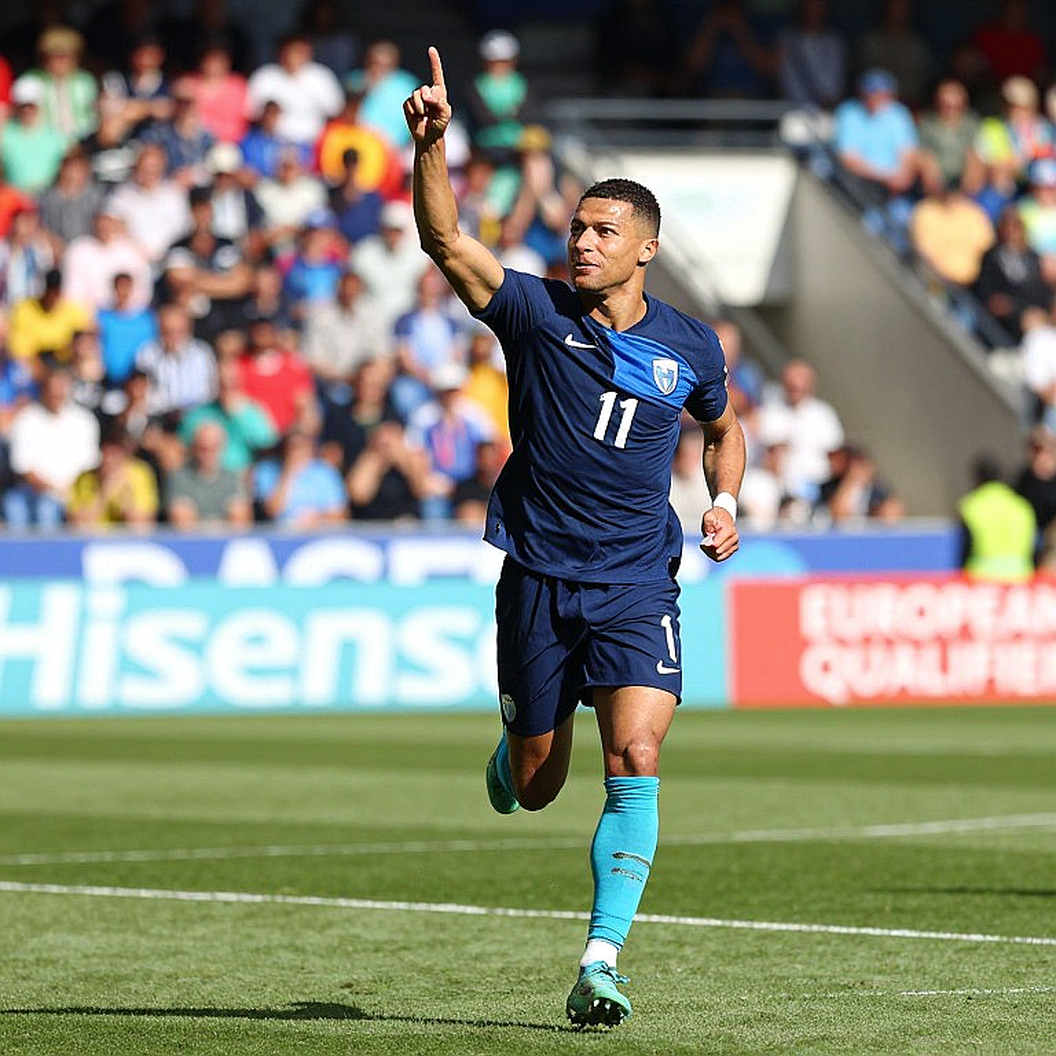 Toone trở lại, Bronze rút lui trước loạt play-off World Cup bóng đá nữ 2027