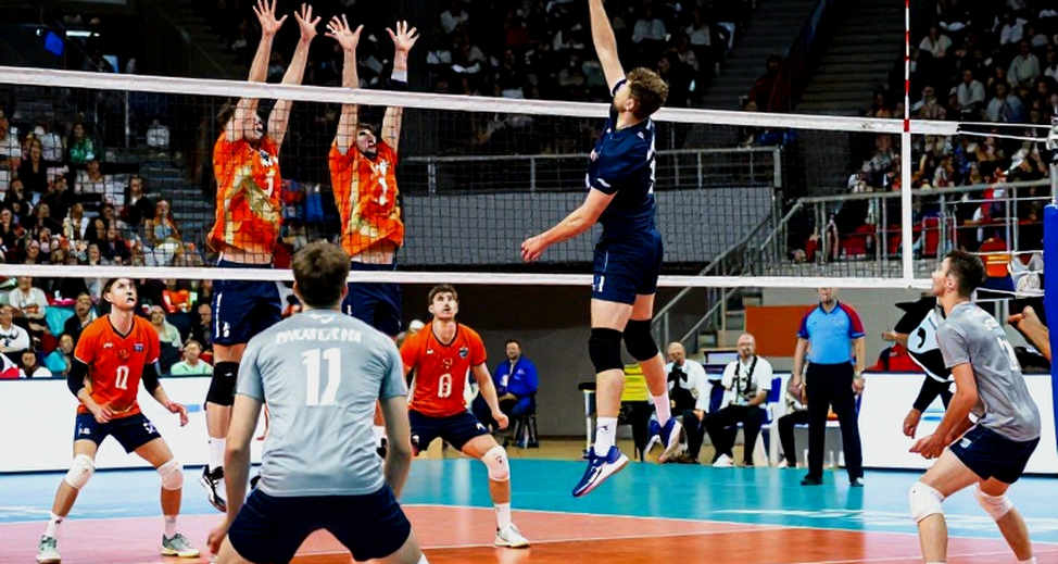 Kentucky lật ngược thế cờ trước Louisville: Khi hàng công tìm lại nhịp điệu
