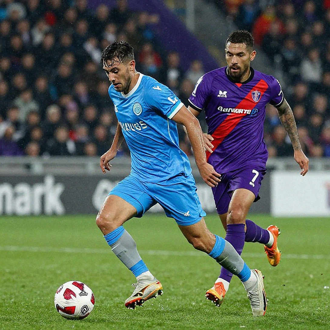 When PSG Chose Ferran Torres Over Charles De Ketelaere: The Transfer Profile Behind a Revelation