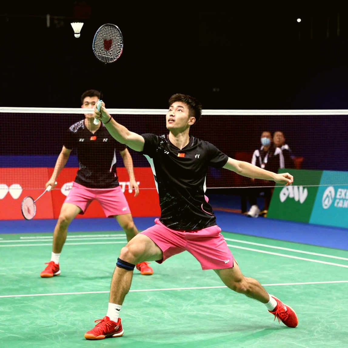 Kumamoto Masters 2026: Shi Yuqi rút lui, Li Shifeng dẫn đầu đơn nam Trung Quốc